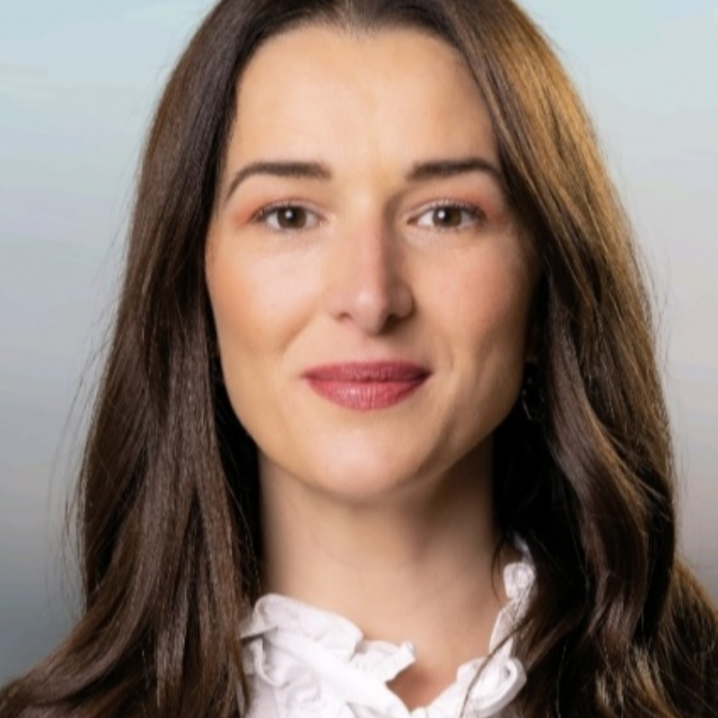  H�lya Tac