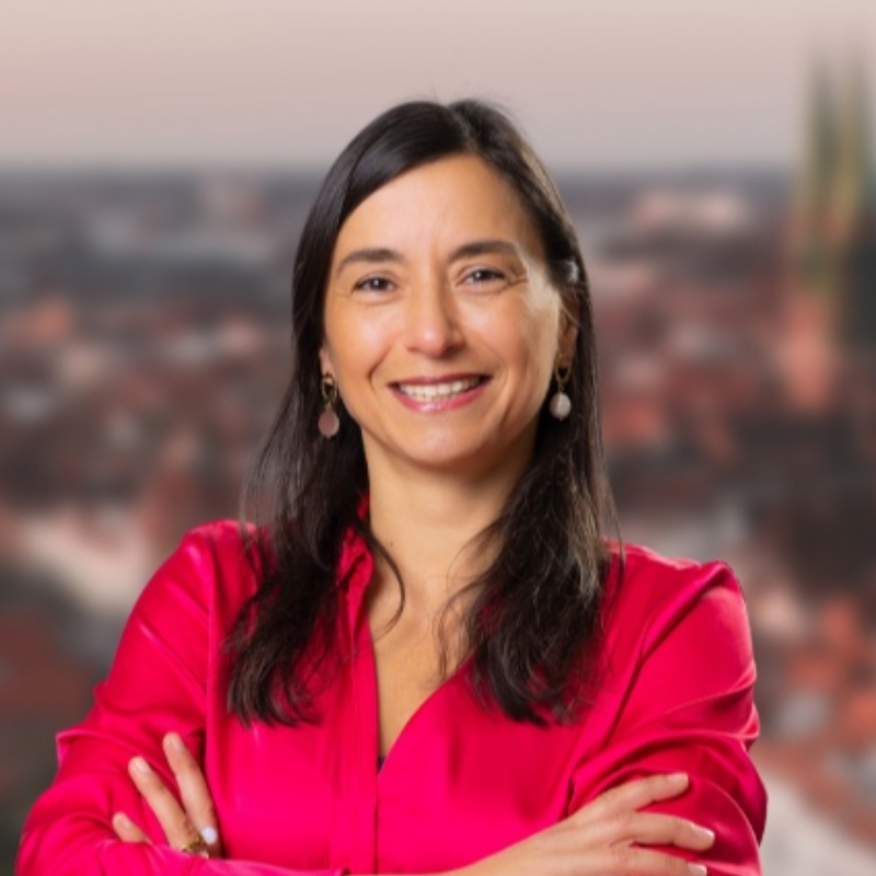  Michelle Akyurt